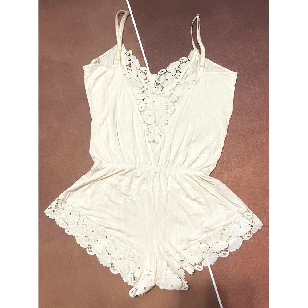 EBERJEY $138 Ivory Naya Lace Teddy Romper Sleepwear Size XS Soft Comfort Elegant - Picture 10 of 15